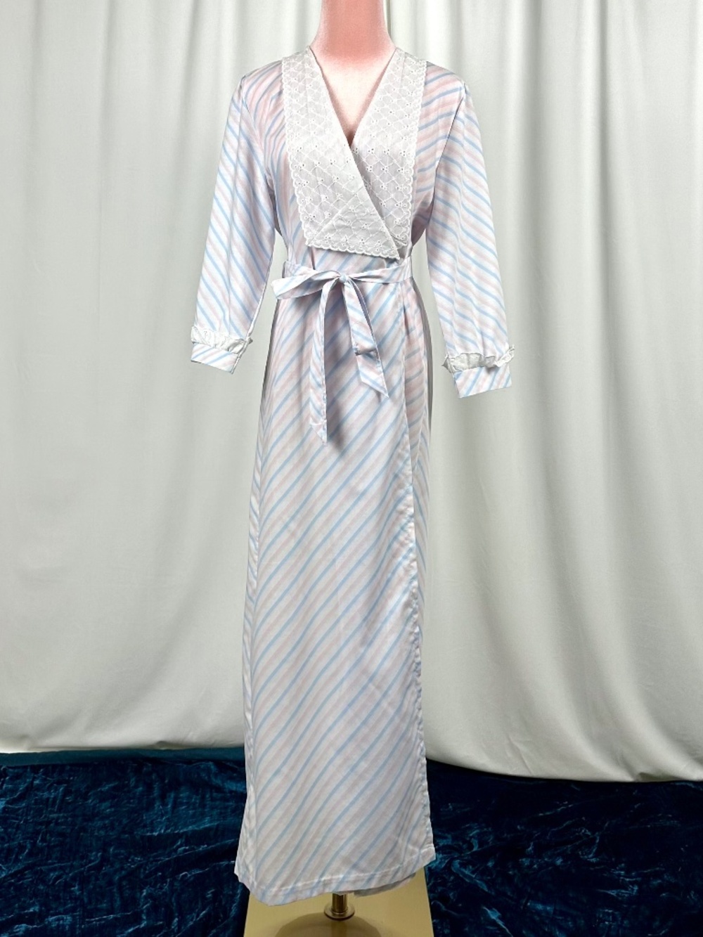Vintage Pastel Stripe Wrap Dress Lace Trim Cottagecore Belted Robe